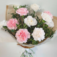 🌹 Red roses – A timeless and elegant bouquet 🌹