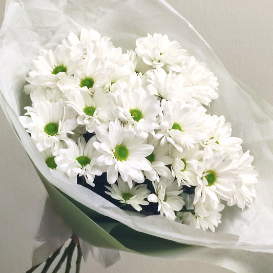 🌹 Red roses – A timeless and elegant bouquet 🌹