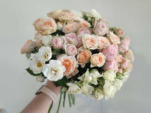 Pastel Cloud: Premium Spray Rose Bouquet