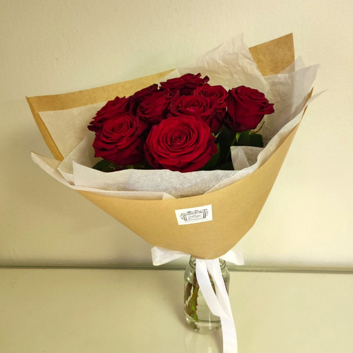 Сolourful bouquet of red roses